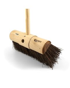 HILLBRUSH TRADE YARD BROOM WITH FITTED HANDLE